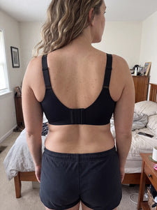 Customer wearing the JellyBand bra