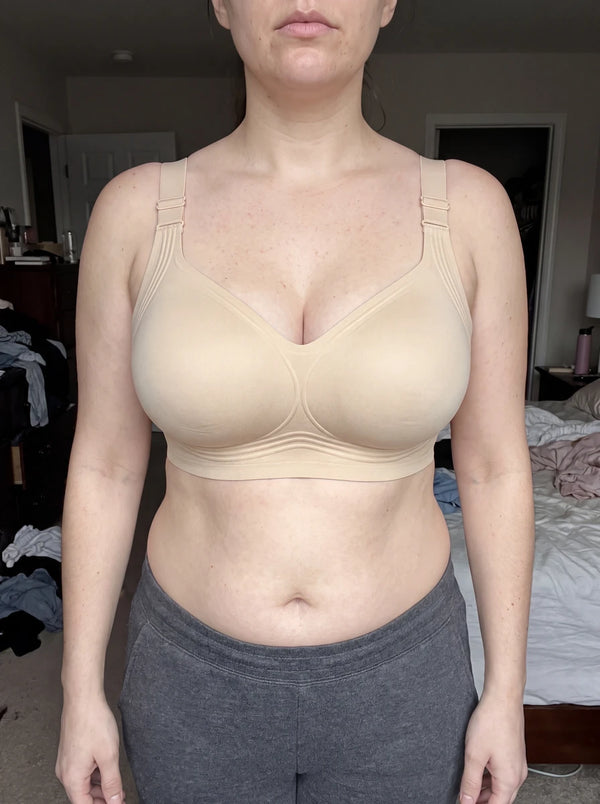 Customer wearing the JellyBand bra
